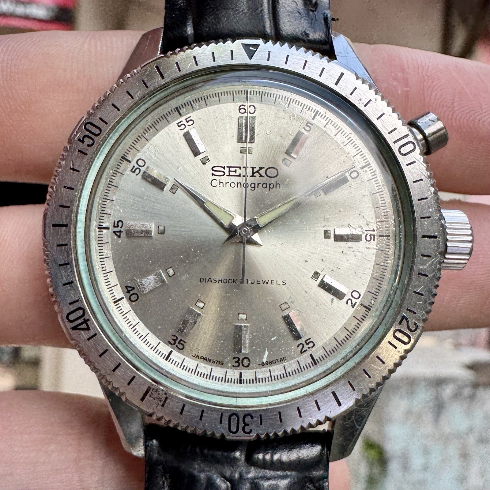 Vintage 1968 Seiko One Push Tokyo Olympic Chronograph 5719-8992 Waterproof 38mm